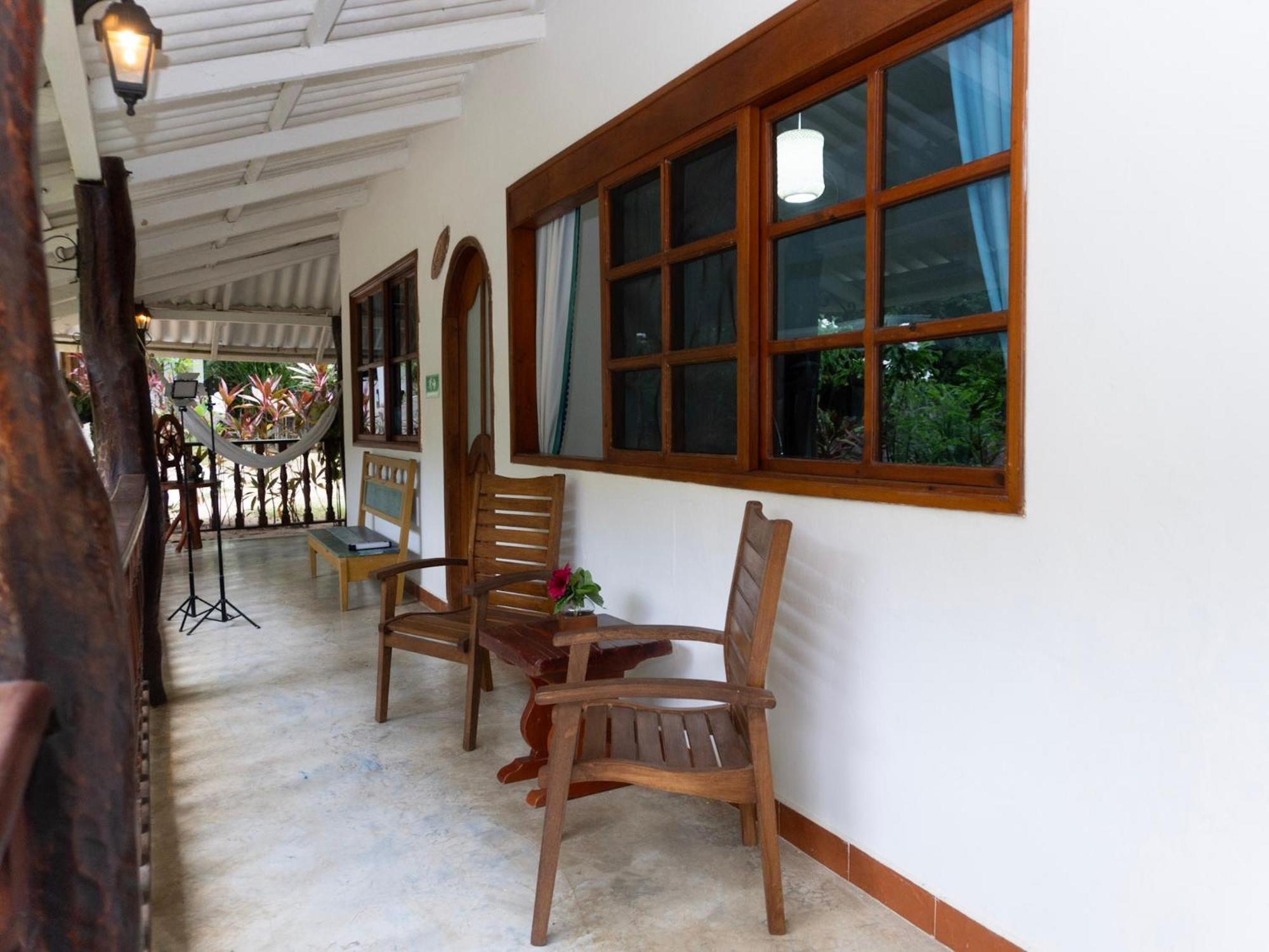 Hotel La Jorará Palomino Habitación foto