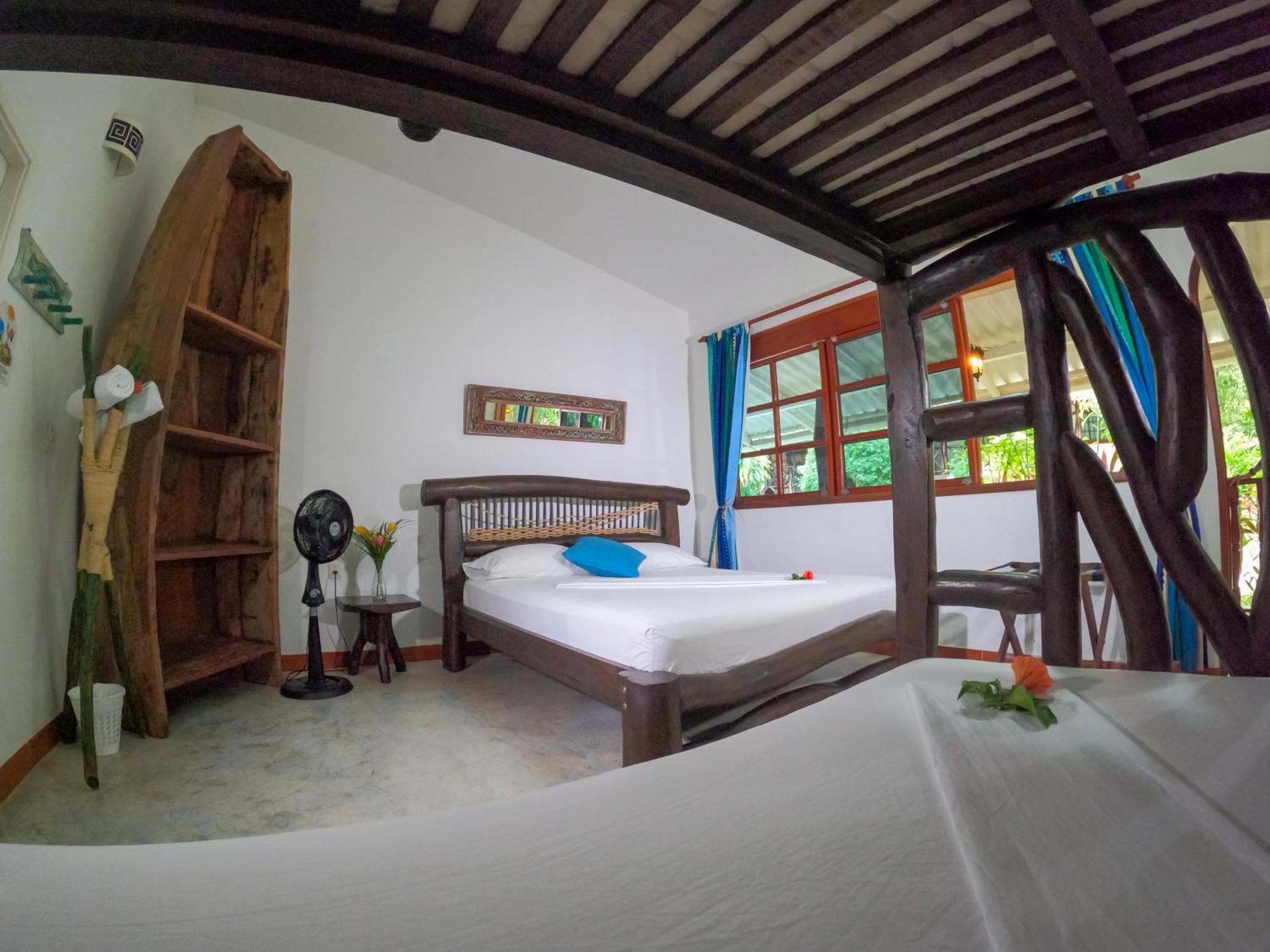 Hotel La Jorará Palomino Habitación foto